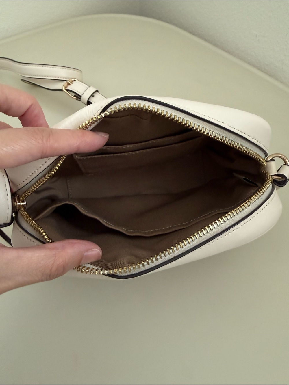Coach Beige Signature Canvas Crossbody with white outline - Picture 5 of 8